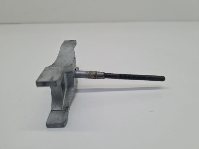 bontott VW GOLF VII Porlasztó Lefogató