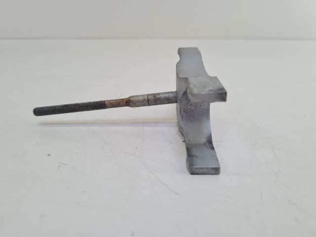 bontott VW GOLF VII Porlasztó Lefogató