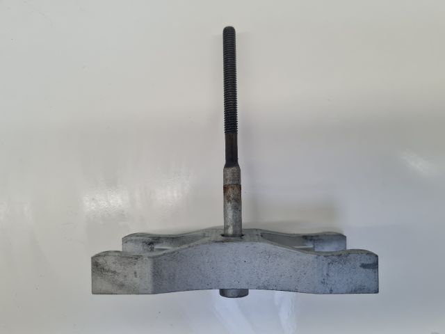 bontott VW GOLF VII Porlasztó Lefogató