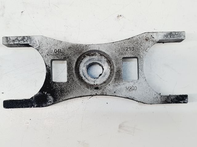 bontott VW GOLF VII Porlasztó Lefogató