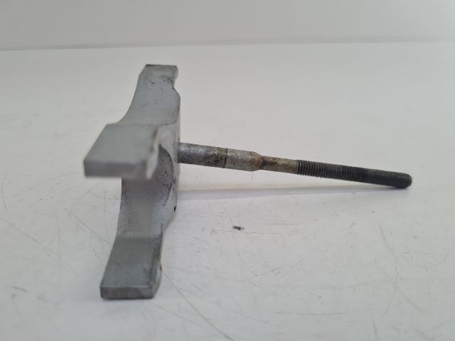 bontott VW GOLF VII Porlasztó Lefogató