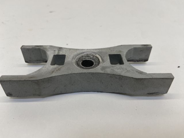 bontott VW GOLF VII Porlasztó Lefogató