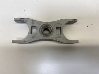 bontott VW GOLF VII Porlasztó Lefogató