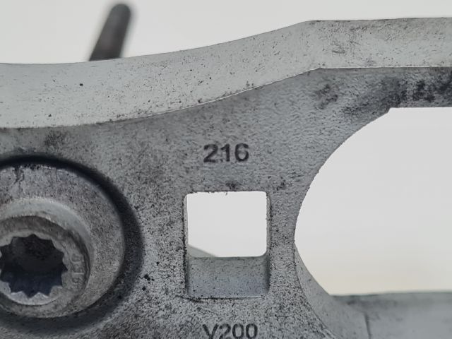 bontott VW GOLF VII Porlasztó Lefogató