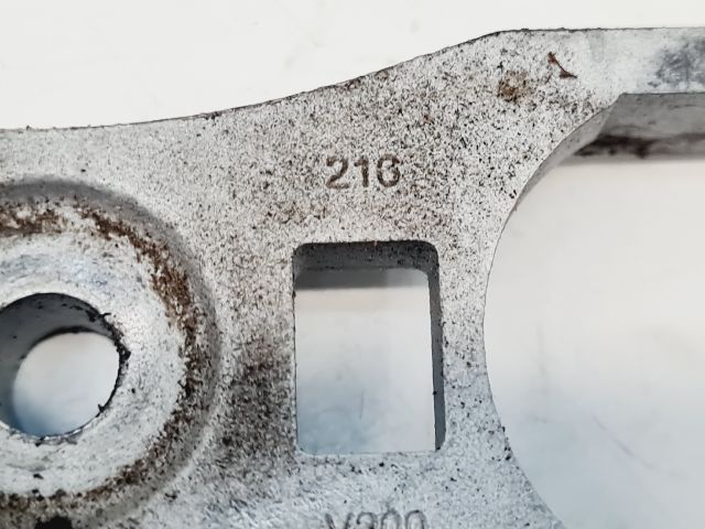 bontott VW GOLF VII Porlasztó Lefogató