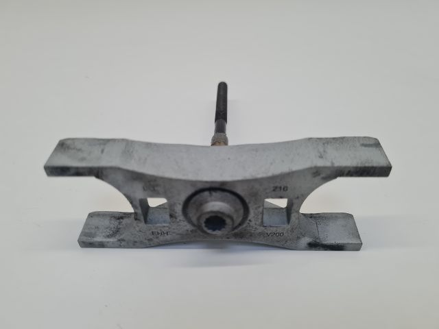 bontott VW GOLF VII Porlasztó Lefogató