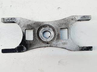 bontott VW GOLF VII Porlasztó Lefogató