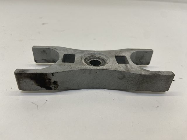 bontott VW GOLF VII Porlasztó Lefogató