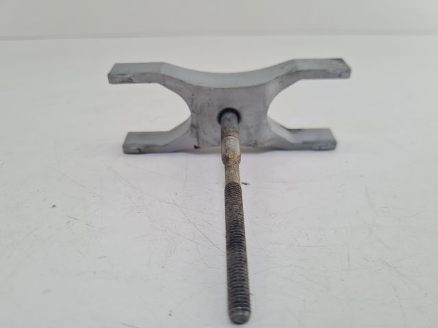 bontott VW GOLF VII Porlasztó Lefogató