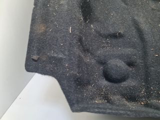 bontott VW GOLF VII Pótkerék Tartó