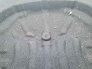 bontott VW GOLF VII Pótkerék Tartó