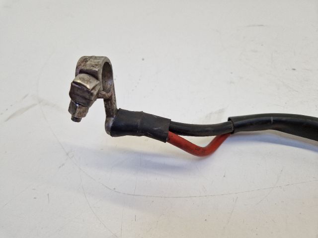 bontott VW GOLF VII Pozitív Kábel