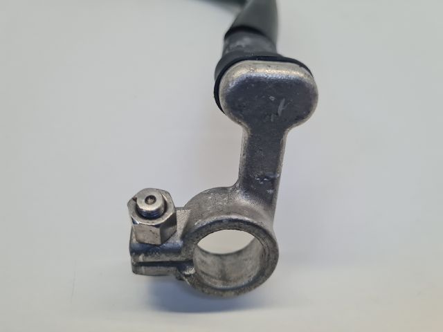 bontott VW GOLF VII Pozitív Kábel