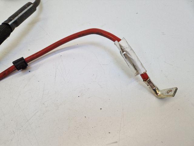 bontott VW GOLF VII Pozitív Kábel