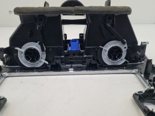 bontott VW GOLF VII Rádió / CD Keret