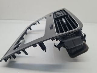 bontott VW GOLF VII Rádió / CD Keret