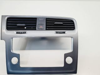 bontott VW GOLF VII Rádió / CD Keret