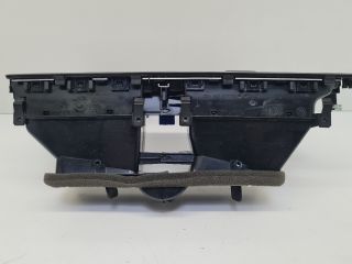 bontott VW GOLF VII Rádió / CD Keret