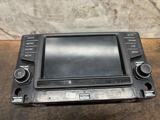 bontott VW GOLF VII Rádió / CD