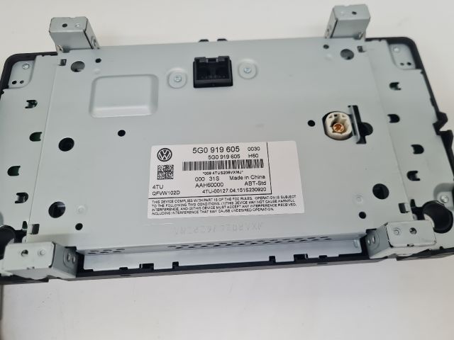 bontott VW GOLF VII Rádió / CD