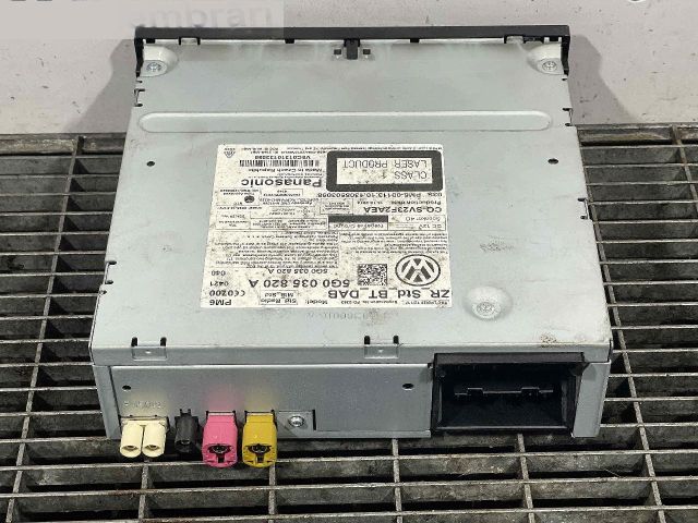 bontott VW GOLF VII Rádió / CD