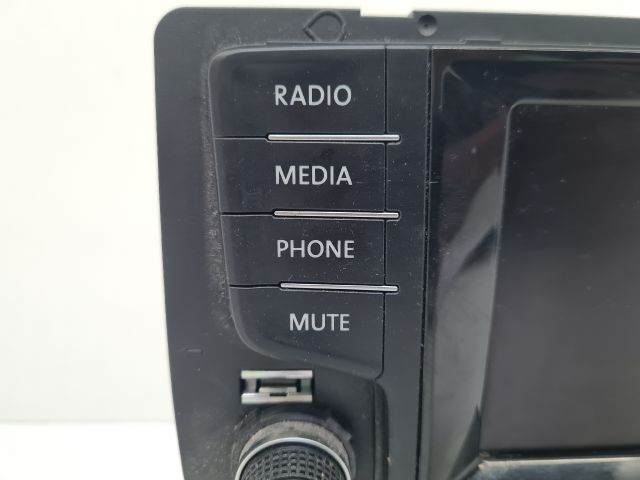 bontott VW GOLF VII Rádió / CD