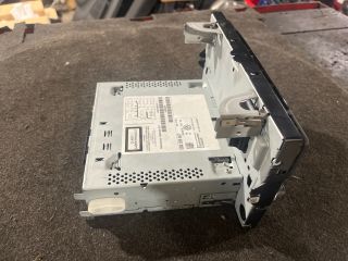 bontott VW GOLF VII Rádió / CD