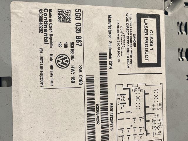 bontott VW GOLF VII Rádió / CD