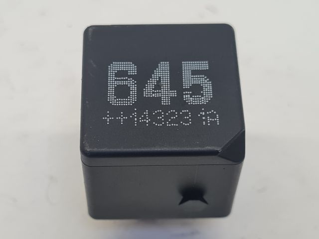 bontott VW GOLF VII Relé