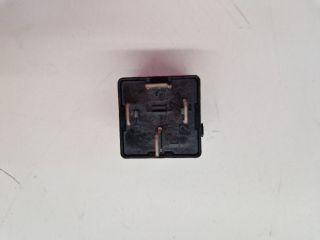 bontott VW GOLF VII Relé