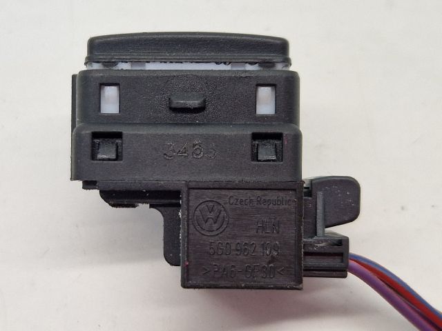 bontott VW GOLF VII Riasztó Kapcsoló