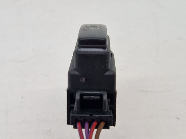 bontott VW GOLF VII Riasztó Kapcsoló