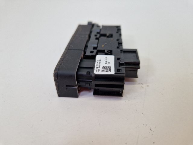 bontott VW GOLF VII Start / Stop Indító Gomb