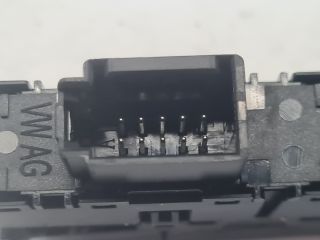 bontott VW GOLF VII Start / Stop Indító Gomb