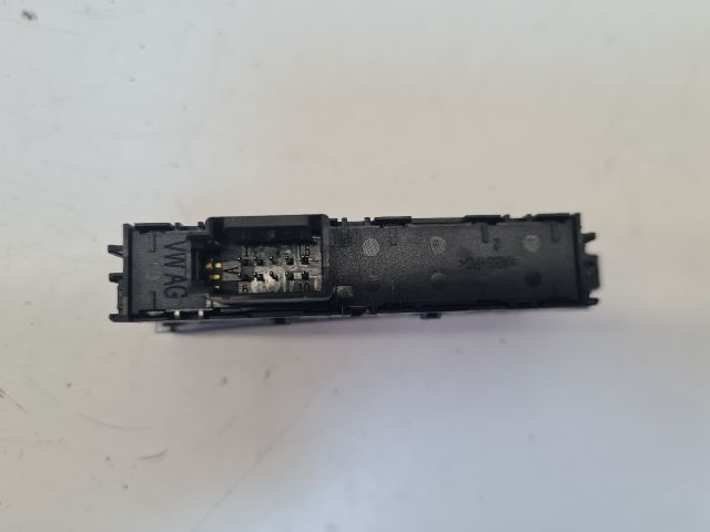 bontott VW GOLF VII Start / Stop Indító Gomb