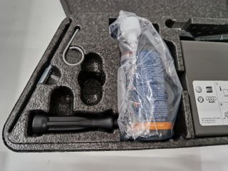 bontott VW GOLF VII Szerszámkészlet