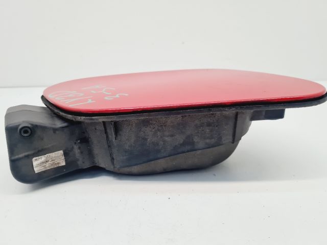 bontott VW GOLF VII Tankajtó