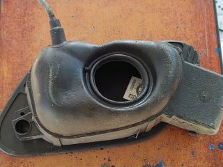 bontott VW GOLF VII Tankajtó