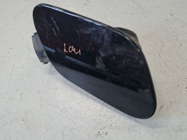 bontott VW GOLF VII Tankajtó