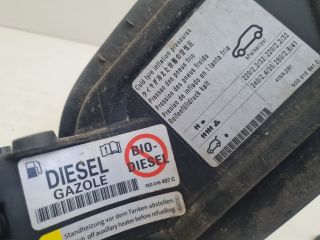 bontott VW GOLF VII Tankajtó