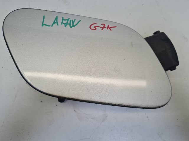 bontott VW GOLF VII Tankajtó