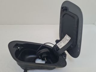 bontott VW GOLF VII Tankajtó