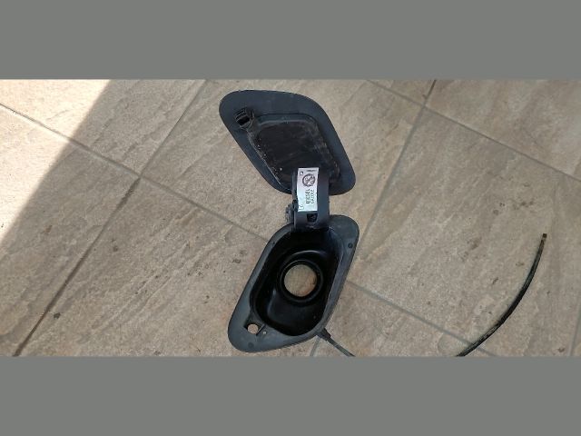 bontott VW GOLF VII Tankajtó