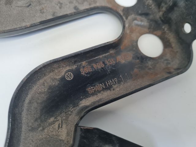 bontott VW GOLF VII Tartó Bak