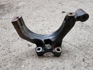 bontott VW GOLF VII Tartó Bak