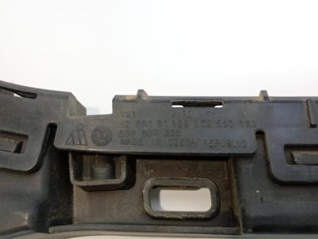 bontott VW GOLF VII Tartó Bak