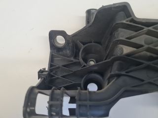 bontott VW GOLF VII Tartó Bak