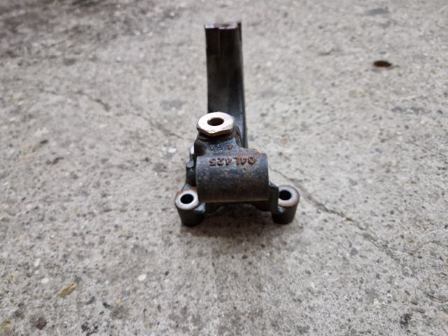 bontott VW GOLF VII Tartó Bak