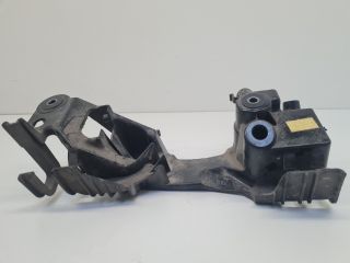 bontott VW GOLF VII Tartó Bak