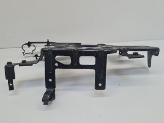 bontott VW GOLF VII Tartó Bak